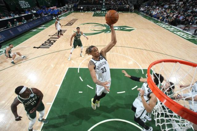 1631955949379038277.jpg Nicolas-Claxton-210916-1024x683.jpg